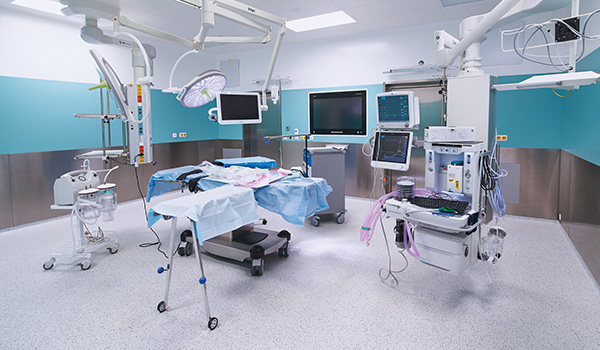 Операционные, чистые помещения и другие медицинские отделения «под ключ»